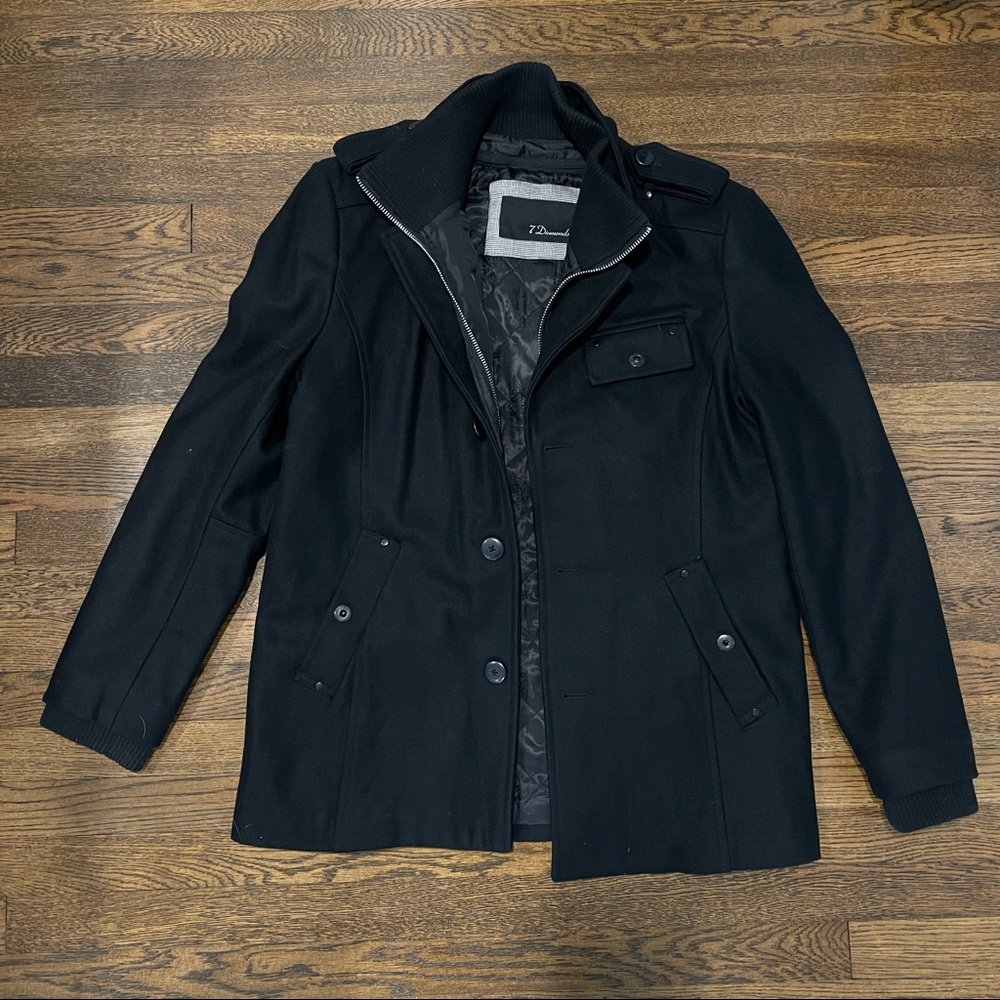 7 Diamonds jacket size XL (trim)